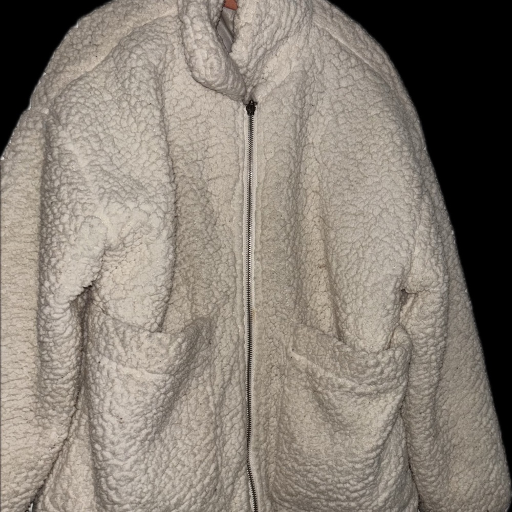 Cozy White Sherpa Jacket cream zip front me Jane brand like new - Picture 3 of 14